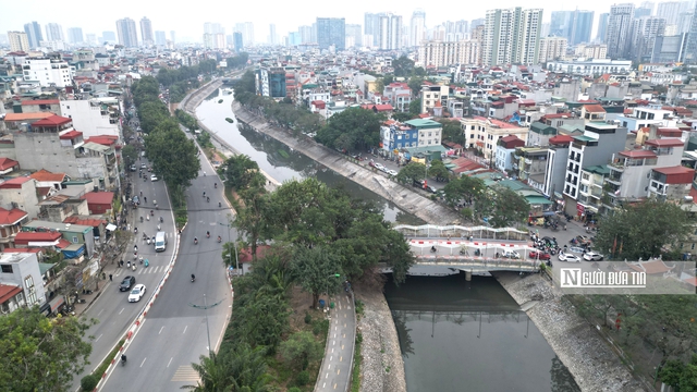 Hiện trạng sông Tô Lịch trước ngưỡng cửa được "hồi sinh"- Ảnh 1.