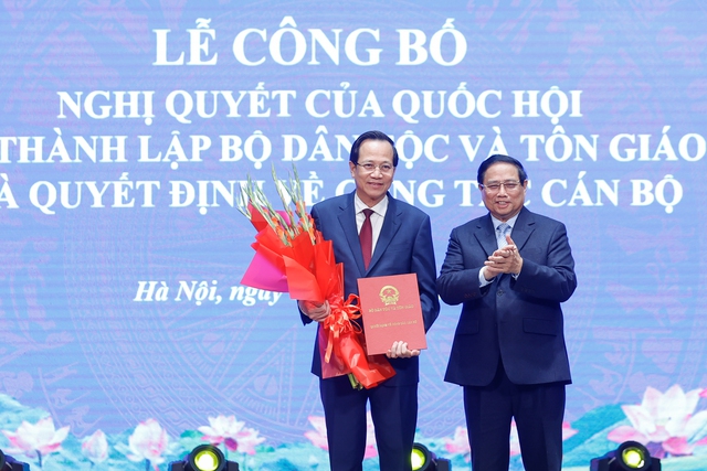 Thủ tướng: Bộ Dân tộc và Tôn giáo phải bắt tay ngay vào công việc, không để gián đoạn- Ảnh 2.