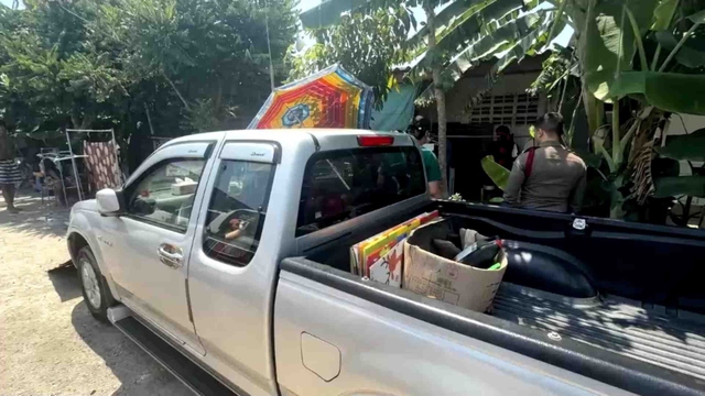 Gọi con trai dậy ăn sáng, mẹ sợ hãi khi nhìn vào trong ô tô- Ảnh 1. Gọi con trai dậy ăn sáng, mẹ sợ hãi khi nhìn vào trong ô tô- Ảnh 1.