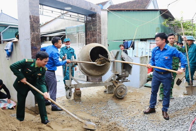 Hà Tĩnh quyết tâm xoá hoàn toàn nhà tạm, nhà dột nát trong năm 2025- Ảnh 4.