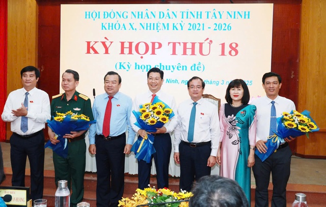 Ông Nguyễn Mạnh Hùng được bầu giữ chức Bí thư Tỉnh ủy Tây Ninh- Ảnh 2.