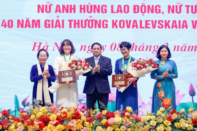 Lịch sử dân tộc gắn liền với dấu ấn sáng ngời của phụ nữ Việt Nam anh hùng- Ảnh 2. Lịch sử dân tộc gắn liền với dấu ấn sáng ngời của phụ nữ Việt Nam anh hùng- Ảnh 2.