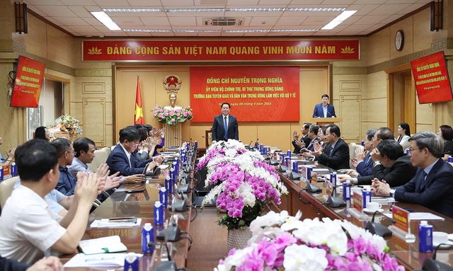 Ngành Y tế tiếp tục hoàn thiện hành lang pháp lý, tập trung tinh gọn bộ máy- Ảnh 1.