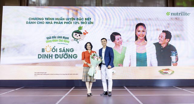 Amway triển khai đào tạo 30.000 nhà phân phối về buổi sáng dinh dưỡng để hướng đến cộng đồng khỏe mạnh- Ảnh 1. Amway triển khai đào tạo 30.000 nhà phân phối về buổi sáng dinh dưỡng để hướng đến cộng đồng khỏe mạnh- Ảnh 1.