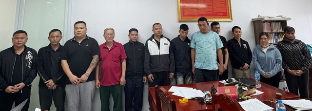 Khai thác cát trái phép, giám đốc và 11 thuộc cấp bị khởi tố- Ảnh 1. Khai thác cát trái phép, giám đốc và 11 thuộc cấp bị khởi tố- Ảnh 1.