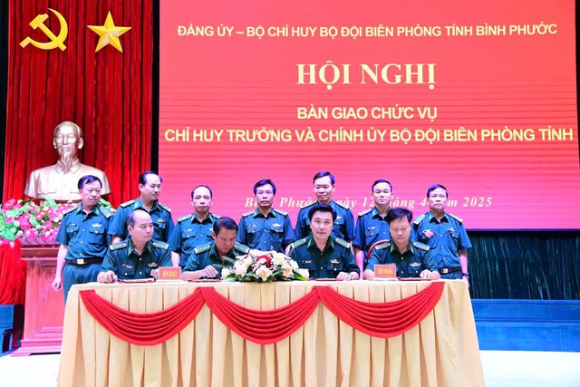Thay đổi nhân sự chủ chốt tại Bộ đội Biên phòng tỉnh Bình Phước- Ảnh 2. Thay đổi nhân sự chủ chốt tại Bộ đội Biên phòng tỉnh Bình Phước- Ảnh 2.