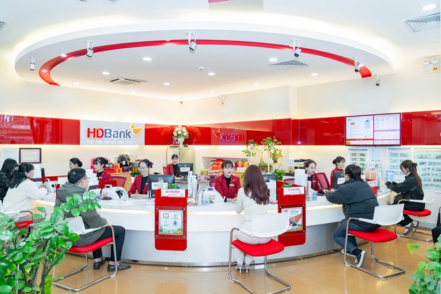 Hội nghị Nhà đầu tư HDBank: Sẵn sàng bứt phá năm 2025- Ảnh 1.