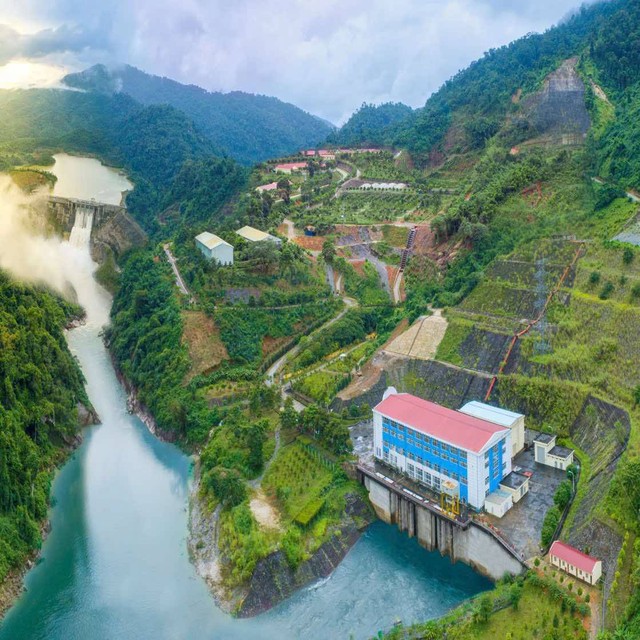 Thủy điện Hủa Na: Thị trường chứng khoán thúc đẩy huy động vốn, mở rộng sản xuất- Ảnh 4. Thủy điện Hủa Na: Thị trường chứng khoán thúc đẩy huy động vốn, mở rộng sản xuất- Ảnh 4.