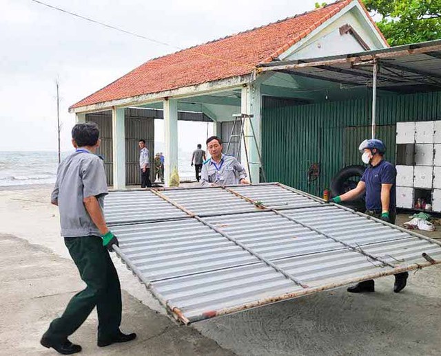 “Thay áo mới” cho biển Cửa Lò: Quyết liệt xóa bỏ tình trạng lấn chiếm, chặt chém- Ảnh 1. “Thay áo mới” cho biển Cửa Lò: Quyết liệt xóa bỏ tình trạng lấn chiếm, chặt chém- Ảnh 1.