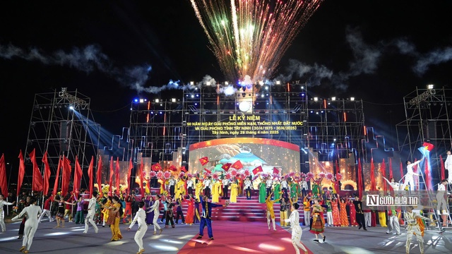 Tây Ninh kỷ niệm 50 năm Ngày Giải phóng miền Nam, Thống nhất đất nước- Ảnh 8. Tây Ninh kỷ niệm 50 năm Ngày Giải phóng miền Nam, Thống nhất đất nước- Ảnh 8.