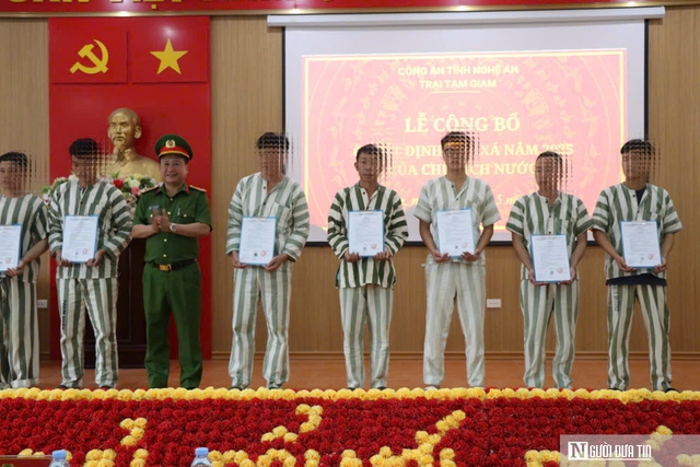 Niềm hạnh phúc vỡ òa và lời hứa của phạm nhân được đặc xá- Ảnh 1. Niềm hạnh phúc vỡ òa và lời hứa của phạm nhân được đặc xá- Ảnh 1.
