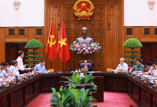 Xây dựng Trung tâm tài chính quốc tế tại Việt Nam phải có lối đi riêng- Ảnh 1. Xây dựng Trung tâm tài chính quốc tế tại Việt Nam phải có lối đi riêng- Ảnh 1.