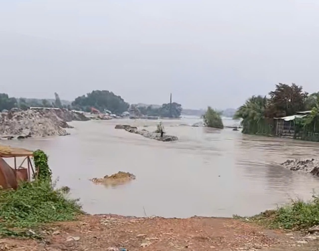 Bình Dương: Phép màu không xảy ra với người đàn ông bị nước cuốn- Ảnh 3. Bình Dương: Phép màu không xảy ra với người đàn ông bị nước cuốn- Ảnh 3.
