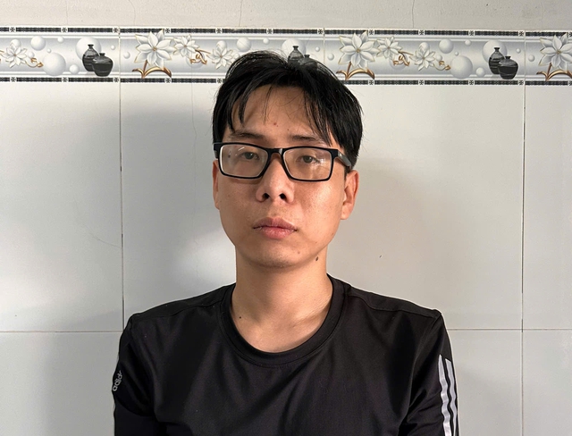 Phá đường dây lừa đảo hàng tỷ đồng bằng chiêu bán hàng qua Facebook- Ảnh 1. Phá đường dây lừa đảo hàng tỷ đồng bằng chiêu bán hàng qua Facebook- Ảnh 1.