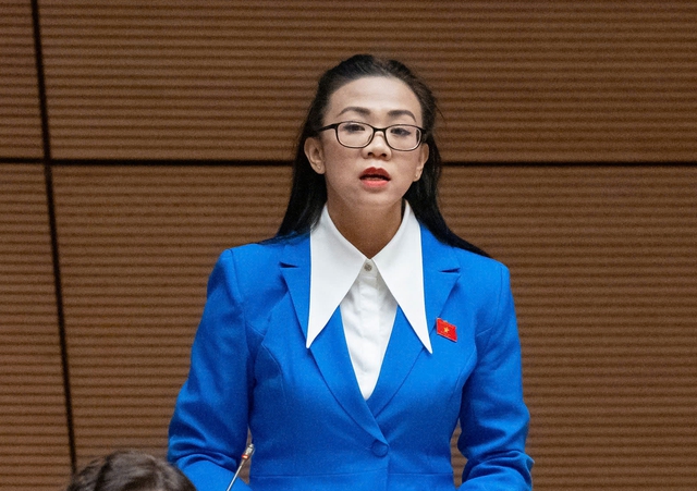 Đề xuất miễn, giảm thuế cho doanh nghiệp sử dụng công chức thôi việc- Ảnh 1. Đề xuất miễn, giảm thuế cho doanh nghiệp sử dụng công chức thôi việc- Ảnh 1.