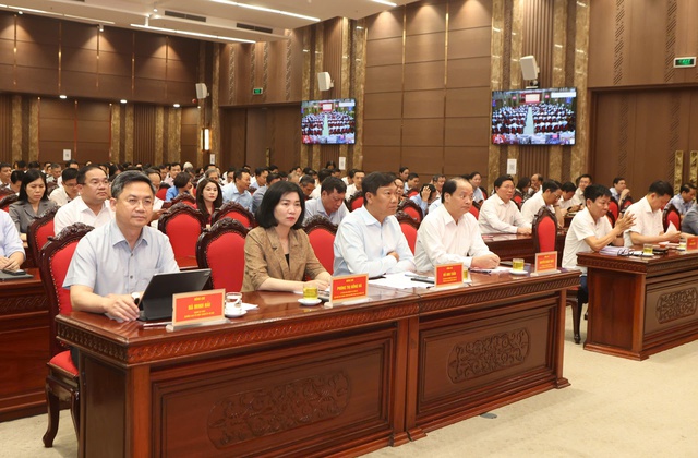 Hà Nội: Lựa chọn một số cán bộ có đạo đức, uy tín đưa về xã- Ảnh 4. Hà Nội: Lựa chọn một số cán bộ có đạo đức, uy tín đưa về xã- Ảnh 4.