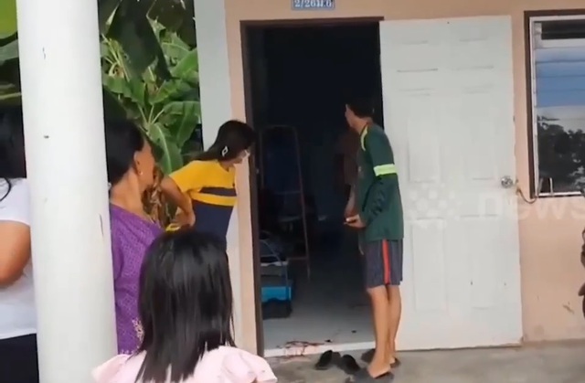 Không biết có thai, người phụ nữ bất ngờ đẻ rơi con trong nhà vệ sinh- Ảnh 1. Không biết có thai, người phụ nữ bất ngờ đẻ rơi con trong nhà vệ sinh- Ảnh 1.