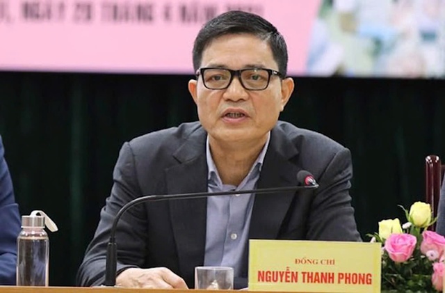 Bắt nguyên nguyên Cục trưởng Cục An toàn thực phẩm Bộ Y tế- Ảnh 1. Bắt nguyên nguyên Cục trưởng Cục An toàn thực phẩm Bộ Y tế- Ảnh 1.