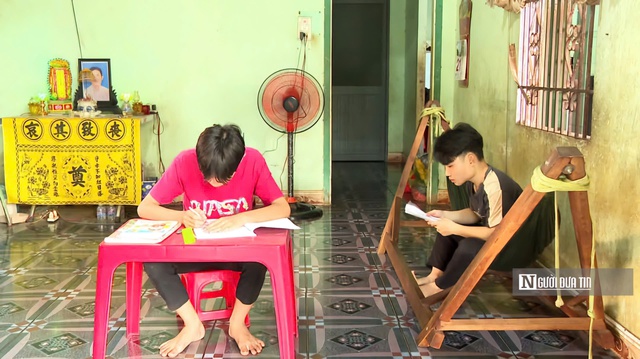 Cậu học trò nhặt ve chai, ôm giấc mơ làm kỹ sư từ căn nhà nhỏ- Ảnh 1. Cậu học trò nhặt ve chai, ôm giấc mơ làm kỹ sư từ căn nhà nhỏ- Ảnh 1.