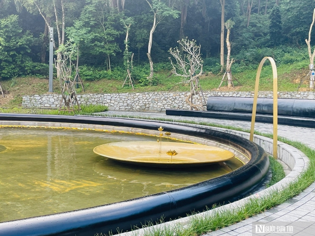 Ngắm thác 9 tầng đẹp lung linh tại khu vực mộ thân mẫu Chủ tịch Hồ Chí Minh- Ảnh 6. Ngắm thác 9 tầng đẹp lung linh tại khu vực mộ thân mẫu Chủ tịch Hồ Chí Minh- Ảnh 6.