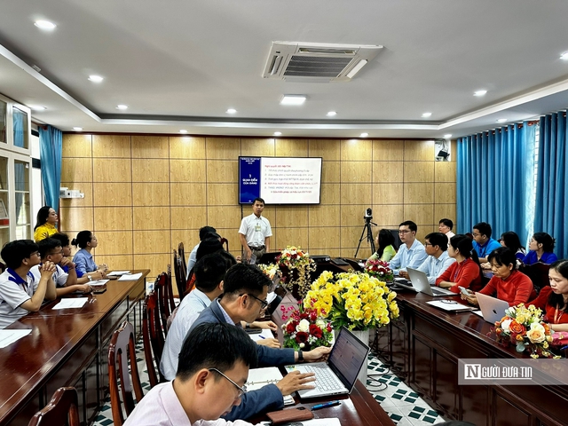 Chi hội Luật gia Trường đại học Cần Thơ tổ chức Hội nghị góp ý dự thảo sửa đổi, bổ sung Hiến pháp năm 2013- Ảnh 2. Chi hội Luật gia Trường đại học Cần Thơ tổ chức Hội nghị góp ý dự thảo sửa đổi, bổ sung Hiến pháp năm 2013- Ảnh 2.