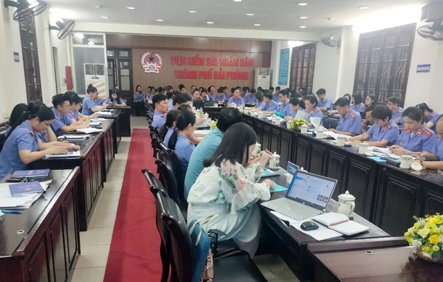 Chi hội Luật gia VKSND Tp.Hải Phòng lấy ý kiến về việc sửa đổi Hiến pháp- Ảnh 1.