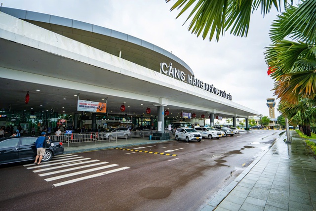 Bình Định dự kiến khởi công dự án đường cất hạ cánh số 2 sân bay Phù Cát vào tháng 8/2025- Ảnh 1. Bình Định dự kiến khởi công dự án đường cất hạ cánh số 2 sân bay Phù Cát vào tháng 8/2025- Ảnh 1.