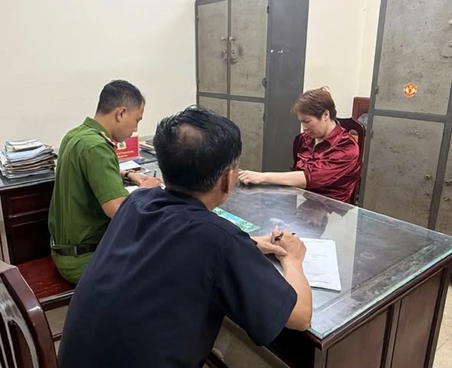 Bắt hai đối tượng mua bán ma túy ở Sơn La về Nam Định tiêu thụ- Ảnh 1. Bắt hai đối tượng mua bán ma túy ở Sơn La về Nam Định tiêu thụ- Ảnh 1.