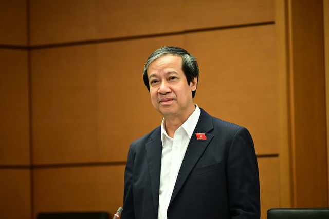 ĐBQH lo phụ huynh "xếp hàng, đổ cửa" khi miễn học phí trường công lập- Ảnh 2. ĐBQH lo phụ huynh "xếp hàng, đổ cửa" khi miễn học phí trường công lập- Ảnh 2.