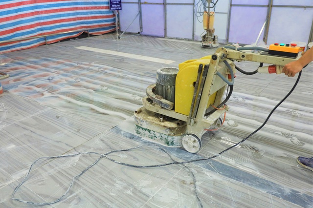 Vì sao nền đá nhà ga T3 Tân Sơn Nhất chưa hoàn thiện đã đưa vào khai thác?- Ảnh 2. Vì sao nền đá nhà ga T3 Tân Sơn Nhất chưa hoàn thiện đã đưa vào khai thác?- Ảnh 2.