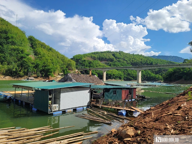 Cuộc chiến ở Cuộc chiến ở