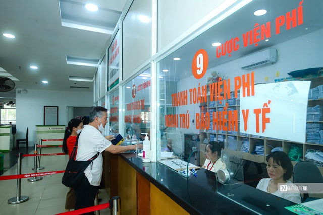 Nỗ lực vì sức khỏe nhân dân- Ảnh 4. Nỗ lực vì sức khỏe nhân dân- Ảnh 4.