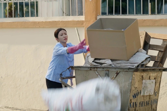 Vân Vân trong "Thương ngày nắng về" sẽ "thoát mác" hồn nhiên - ngây thơ- Ảnh 1. Vân Vân trong "Thương ngày nắng về" sẽ "thoát mác" hồn nhiên - ngây thơ- Ảnh 1.