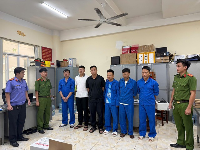 Nhận hối lộ và môi giới hối lộ, 7 đối tượng bị khởi tố- Ảnh 4. Nhận hối lộ và môi giới hối lộ, 7 đối tượng bị khởi tố- Ảnh 4.