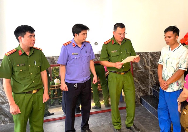 Nhận hối lộ và môi giới hối lộ, 7 đối tượng bị khởi tố- Ảnh 2. Nhận hối lộ và môi giới hối lộ, 7 đối tượng bị khởi tố- Ảnh 2.