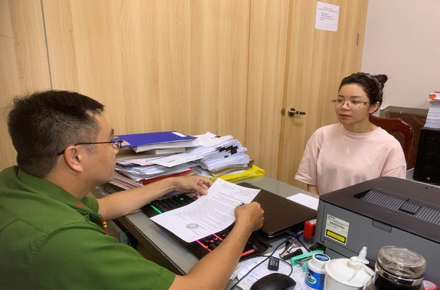 Bắt giữ nhóm đối tượng hoạt động lừa đảo chiếm đoạt tài sản xuyên Việt- Ảnh 3. Bắt giữ nhóm đối tượng hoạt động lừa đảo chiếm đoạt tài sản xuyên Việt- Ảnh 3.