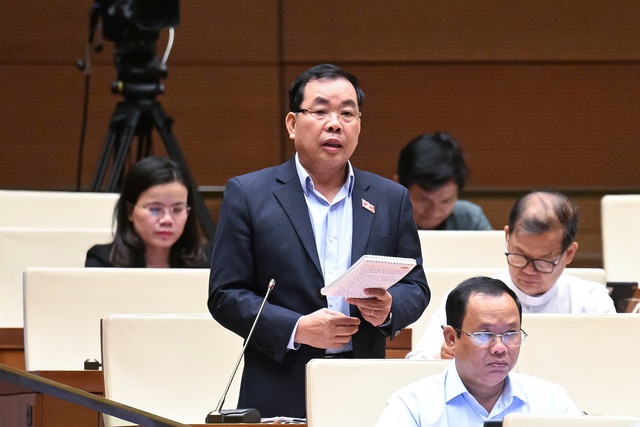 Đại biểu băn khoăn: Tại sao Luật Quy hoạch sửa rất nhiều mà vẫn rối, vẫn vướng?- Ảnh 2. Đại biểu băn khoăn: Tại sao Luật Quy hoạch sửa rất nhiều mà vẫn rối, vẫn vướng?- Ảnh 2.