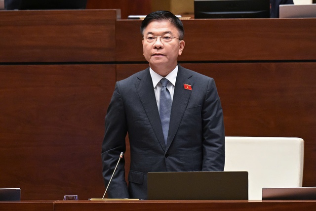 "Hiến kế" tổ chức các khối xe ra vào vòng xoay giảm ùn tắc giao thông, tránh lãng phí- Ảnh 4. "Hiến kế" tổ chức các khối xe ra vào vòng xoay giảm ùn tắc giao thông, tránh lãng phí- Ảnh 4.