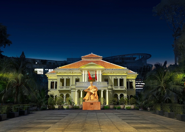 Tp.HCM sẽ "lên đèn" chiếu sáng loạt biểu tượng kiến trúc nổi bật- Ảnh 2. Tp.HCM sẽ "lên đèn" chiếu sáng loạt biểu tượng kiến trúc nổi bật- Ảnh 2.
