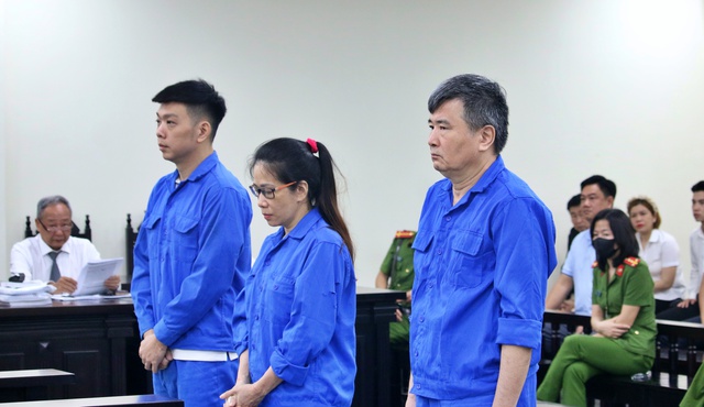 Cựu Vụ phó Bộ Công Thương bị đề nghị tới 13 năm tù- Ảnh 2. Cựu Vụ phó Bộ Công Thương bị đề nghị tới 13 năm tù- Ảnh 2.