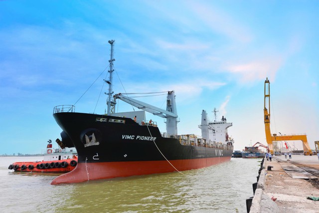 Khác thác tuyến biển Cần Thơ - Cái Mép: Cú hích mới cho logistics vùng ĐBSCL- Ảnh 1.