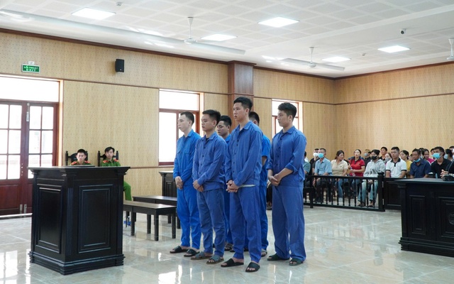 Từ cuộc nhậu đến thảm kịch: 6 công nhân vào tù, 1 người không trở về- Ảnh 1. Từ cuộc nhậu đến thảm kịch: 6 công nhân vào tù, 1 người không trở về- Ảnh 1.