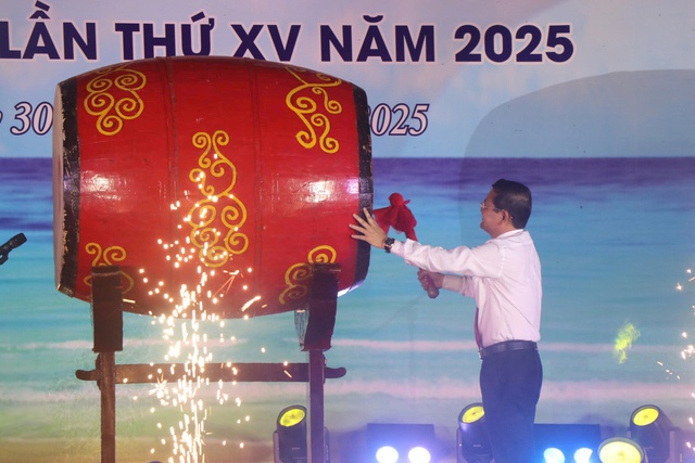 Ngày hội Văn hóa - Thể thao miền biển Bình Định đậm đà bản sắc quê hương- Ảnh 1. Ngày hội Văn hóa - Thể thao miền biển Bình Định đậm đà bản sắc quê hương- Ảnh 1.