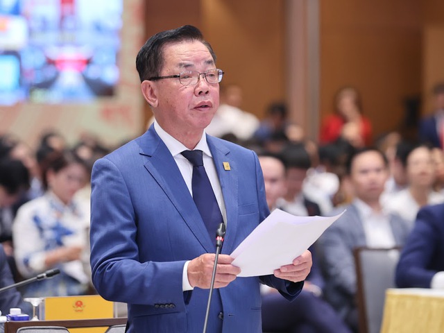 Kinh tế tư nhân trước khát vọng lớn: Từ “luồng nước thông” đến trận “Điện Biên Phủ mới”- Ảnh 3. Kinh tế tư nhân trước khát vọng lớn: Từ “luồng nước thông” đến trận “Điện Biên Phủ mới”- Ảnh 3.