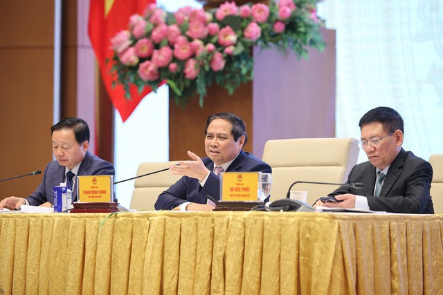 Chủ tịch Hòa Phát đề nghị dự án đầu tư công phải dùng 70% hàng trong nước- Ảnh 3. Chủ tịch Hòa Phát đề nghị dự án đầu tư công phải dùng 70% hàng trong nước- Ảnh 3.