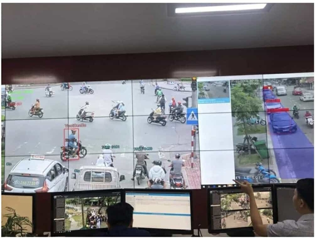 Huế tăng cường phòng ngừa tội phạm lừa đảo trên không gian mạng- Ảnh 4. Huế tăng cường phòng ngừa tội phạm lừa đảo trên không gian mạng- Ảnh 4.