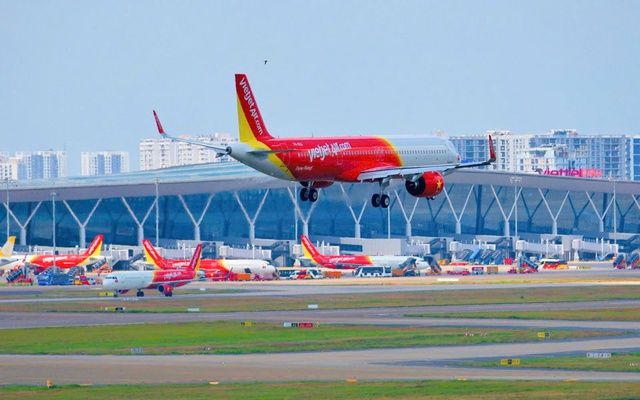Quý I/2025, Vietjet đạt lợi nhuận hợp nhất tăng 24% so với cùng kỳ- Ảnh 2. Quý I/2025, Vietjet đạt lợi nhuận hợp nhất tăng 24% so với cùng kỳ- Ảnh 2.