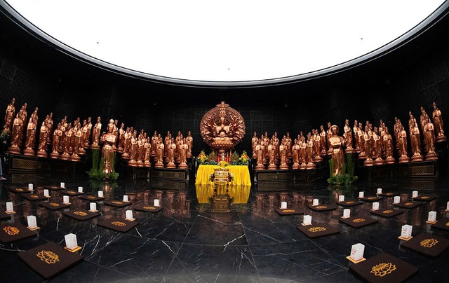 Núi Bà Đen đón đại biểu về tham dự đại lễ Vesak 2025- Ảnh 5. Núi Bà Đen đón đại biểu về tham dự đại lễ Vesak 2025- Ảnh 5.