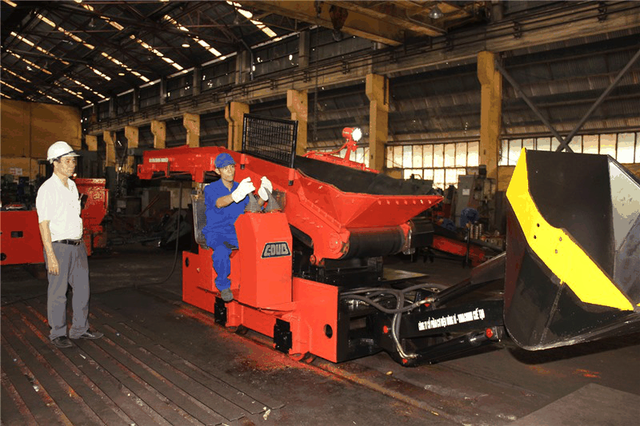 TKV tiếp tục bán vốn Cơ điện Uông Bí vượt xa giá thị trường- Ảnh 3. TKV tiếp tục bán vốn Cơ điện Uông Bí vượt xa giá thị trường- Ảnh 3.