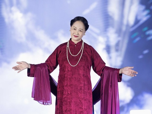 Nữ NSND duy nhất của màn ảnh Việt được gọi là "ngọc không tì vết"- Ảnh 6. Nữ NSND duy nhất của màn ảnh Việt được gọi là "ngọc không tì vết"- Ảnh 6.